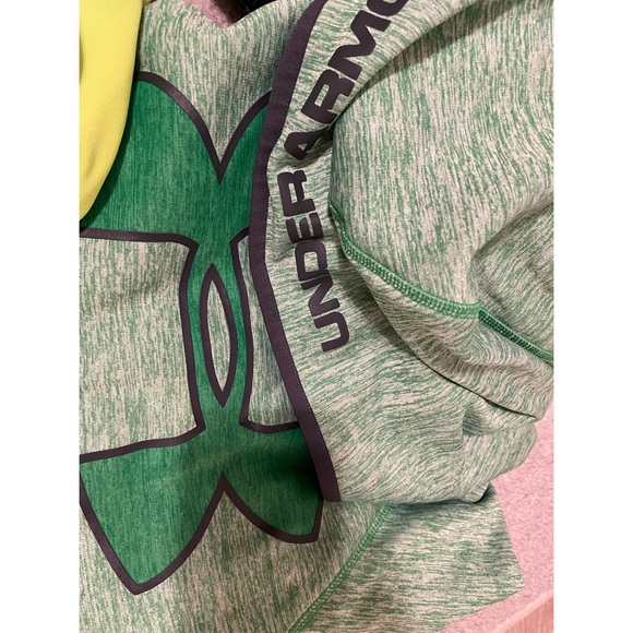 Kids Bundle| Hoodies & a Jacket - Picture 3 of 4